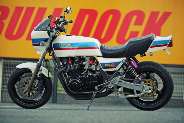 Kawasaki Z1000J #1