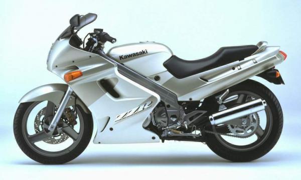 2002 Kawasaki ZZR250
