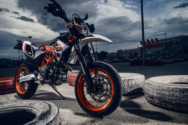 2014 KTM 690 SMC R