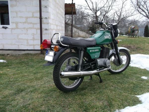 1982 MuZ ETZ 250