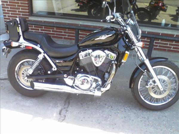 2008 Suzuki Boulevard S83