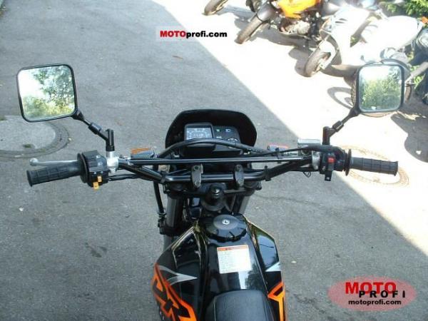 2001 Suzuki DR 125 SE