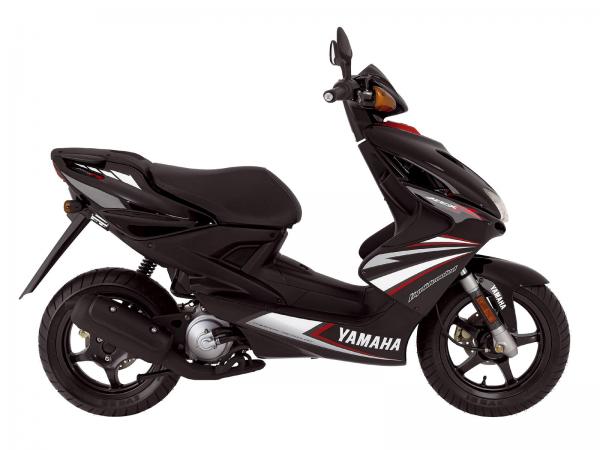 2007 Yamaha BWs 12 inch