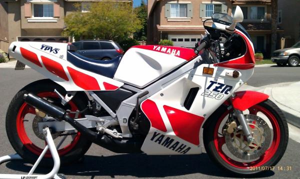 1988 Yamaha TZR 250