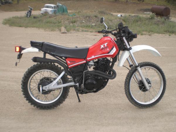 Yamaha XT 550 #1