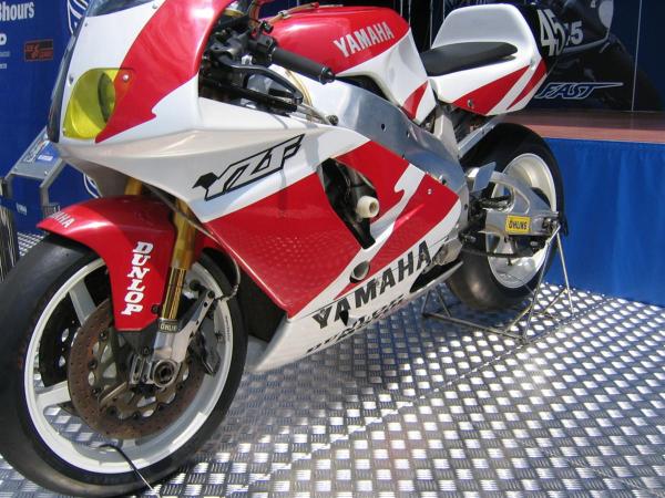 Yamaha YZF 750 SP